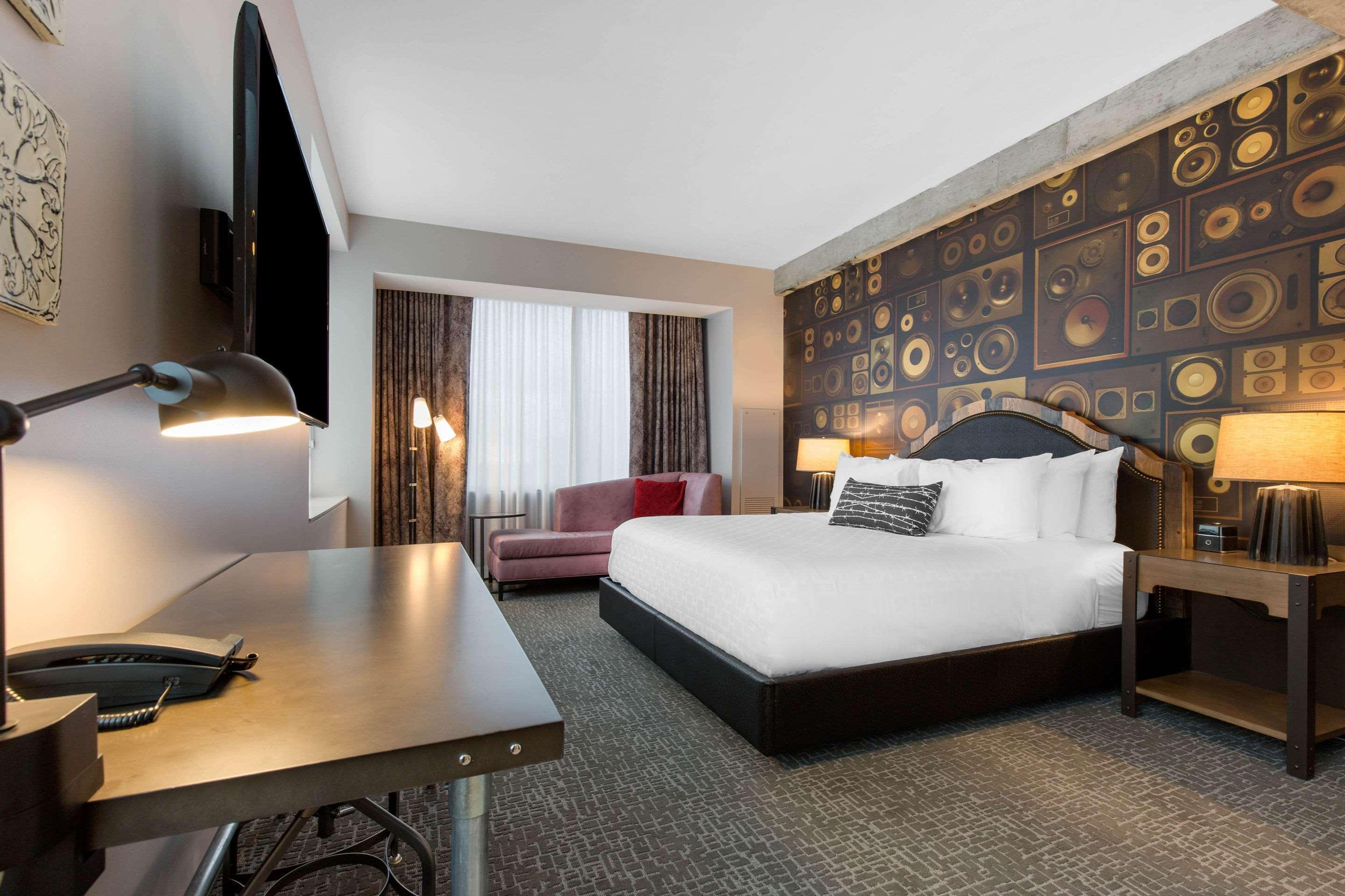 Cambria Downtown Hotel 4*