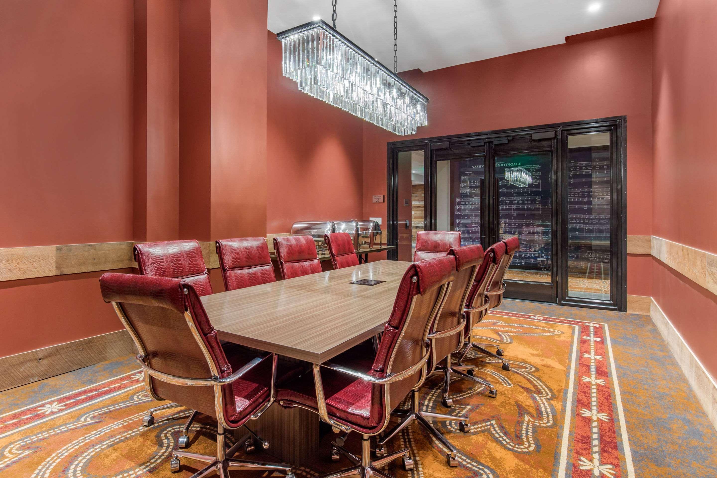 Hotel Cambria Downtown Nashville