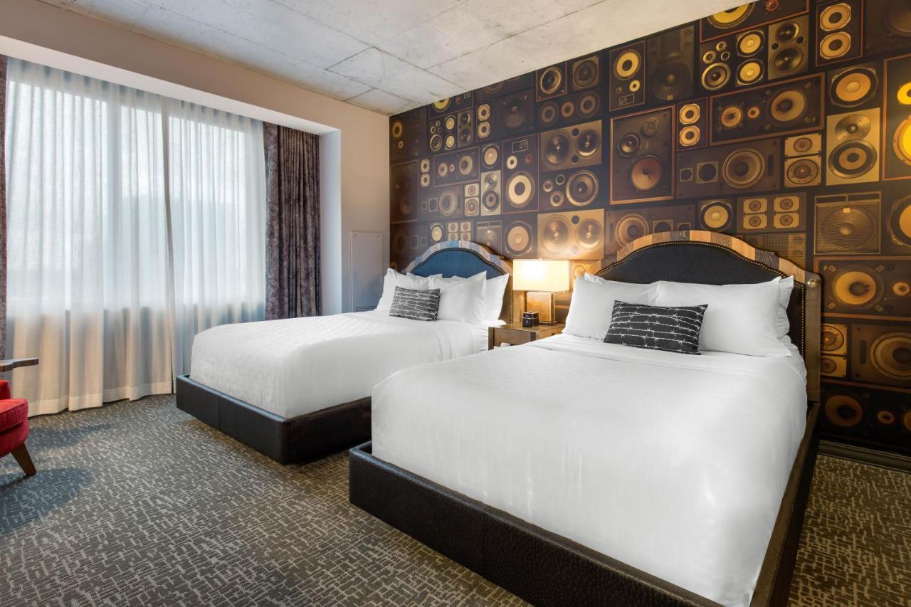 Hotel Cambria Downtown