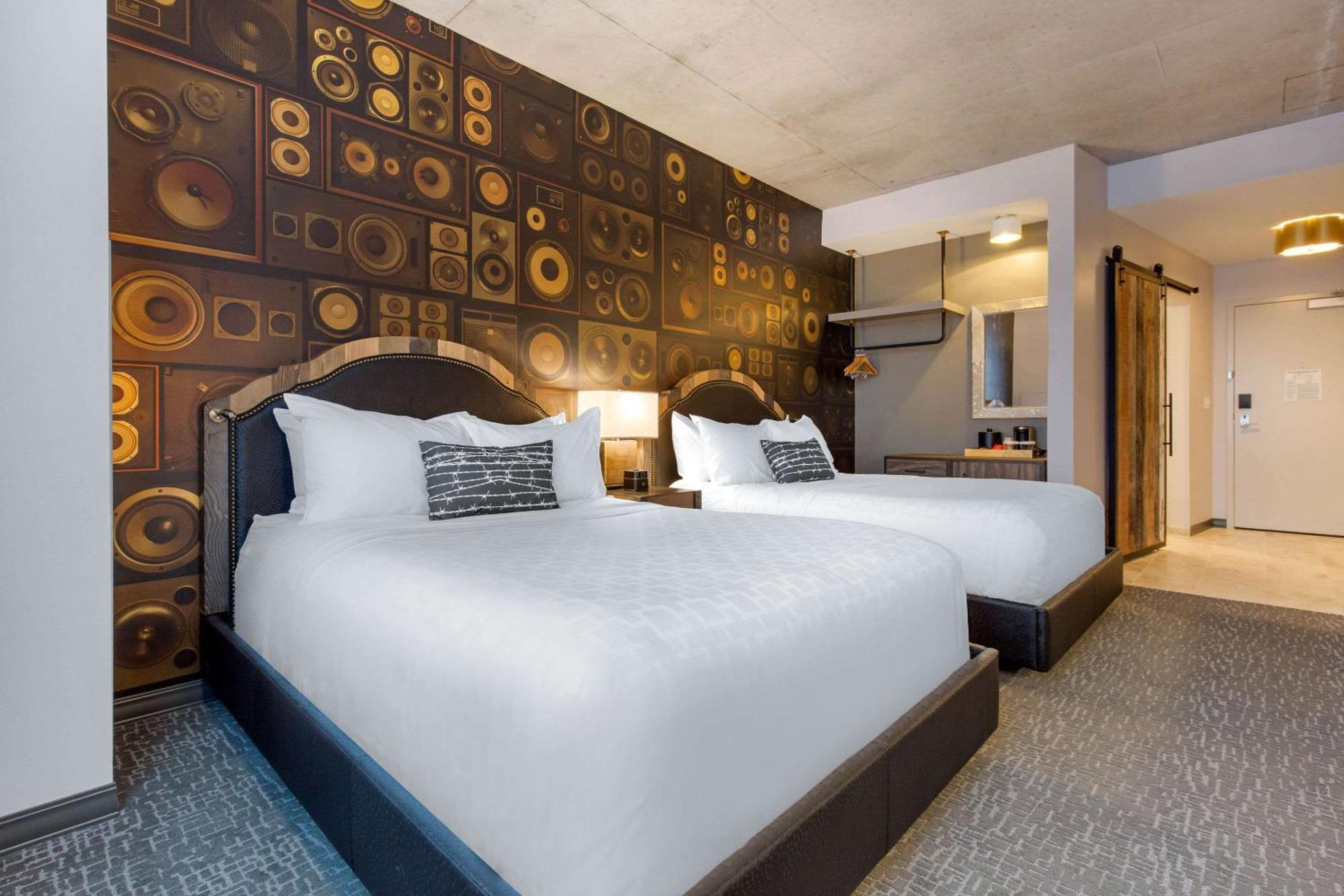 Hotel Cambria Downtown 4*